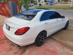 Usado 2019 Mercedes C-Class