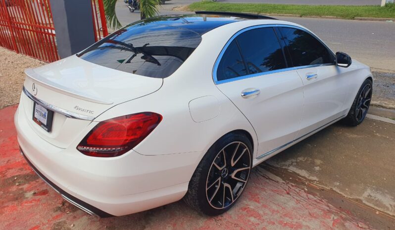 
								Usado 2019 Mercedes C-Class full									