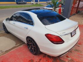 Usado 2019 Mercedes C-Class